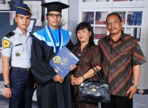 Keluarga - 10 Maret 2012